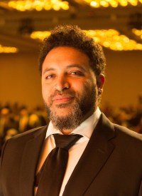 Darrin-Bell-headshot